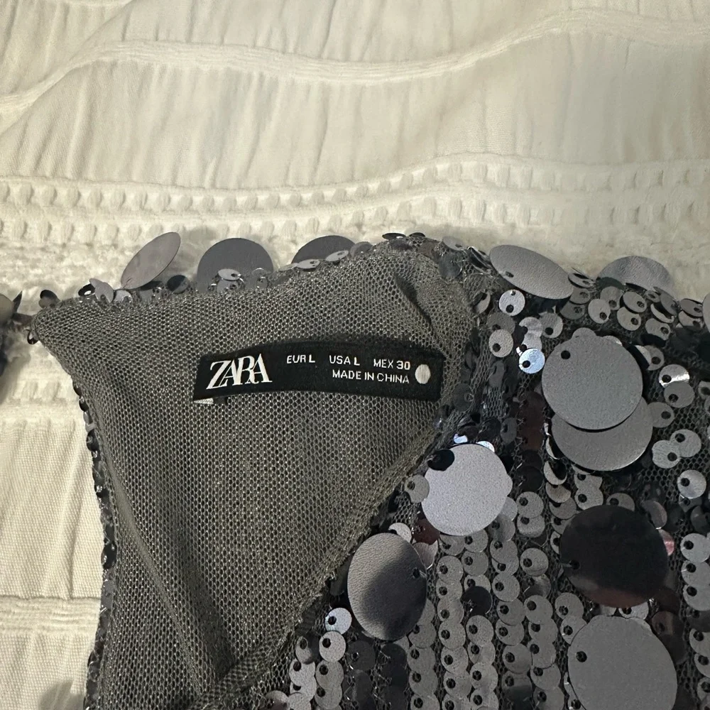 Zara Silver Sequin Long Sleeve Dress - Picture 8 of 10